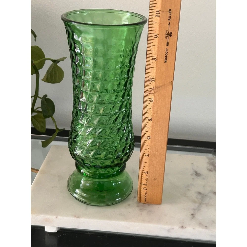 Vintage EO Brody Cleveland OH Emerald Green Glass Vase Diamond Swirl Texture